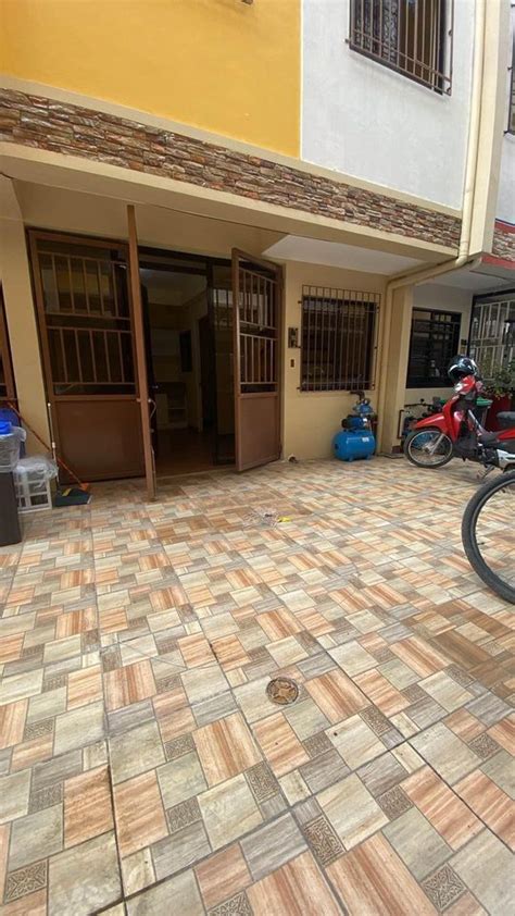 Properties For Sale in Pamplona Uno, Las Piñas .